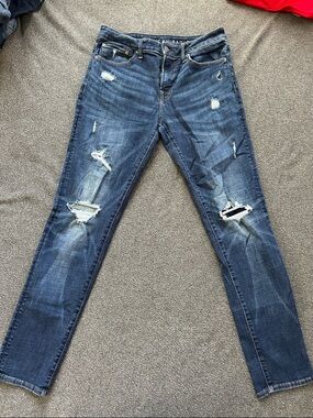 American Eagle Distressed Dark Blue Men’s Jeans; 30/34